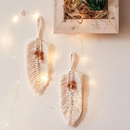 Decorative Figurines Objects & INS Handmade Art Wall Hanging Feathers Boho Cotton Rope Feather Leaf Home Homestay Tassel Decor