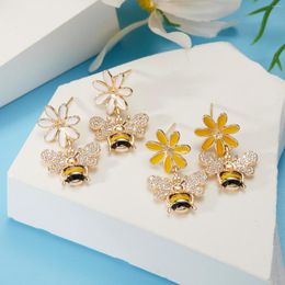 Stud Earrings Cute Flower Bee For Women Rhinestone Painting Oil Sunflower Animal Honeybee Earring Elegant Ladies Jewelry
