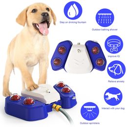 Feeding Dog Sprinkler Toy Paw Activated Puppy Water Fountain Dogs Drinking Step on Pet Watering Dispenser for Dogs Toys Outdoor Yard