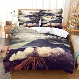 Bedding Sets Volcano Eruption Disaster Printed Duvet Cover Pattern Red Yellow Lava For Adult Boys Men Teen Bedroom Decorations