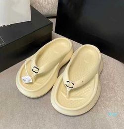 Woman sandals Summer Vacation Slides Comfort Knitting Design sandal Classic