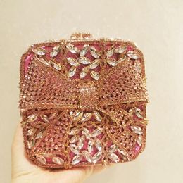 Evening Bags Luxury Rhinestone Bow Square Box Crystal Clutches 2023 Gold Bag Party Prom Handbags Women Wedding Bridal Purse B527