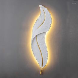 Wall Lamp Bedside Light For Living Room Bedroom White Home Decor Luxury Tv Background Feather Resin Sconces