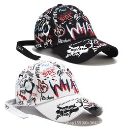 Ball Caps Black and White Letters Graffiti Baseball Hat Men Women Hip Hop Trendy Fashion Summer Peaked Sun Protection 230504