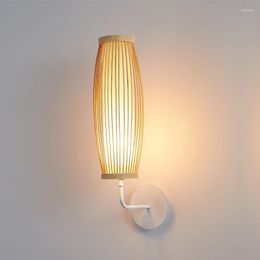 Handicraft Bamboo Wall Lamp Retro Indoor Lighting - Vintage E27 LED Sconce for Bedside & Bedroom with Industrial Design.