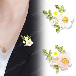 Chrysanthemum Brooches Women Enamel Flower Leaf Brooch Pin Suit Coat Sweater Brooch Pins Fashion Party Gifts Clothes Decor