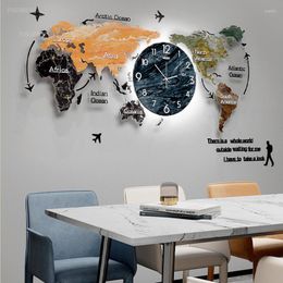 Wall Clocks Nordic Light Luxury Retro Modern Home Decor Creative Living Room Sofa TV Background Decoration Clock