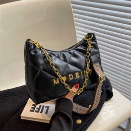 2022 New High Capacity Color Simple Diamond Grid Letter Commuter Versatile One Shoulder Crossbody Bag factory outlet 70% off