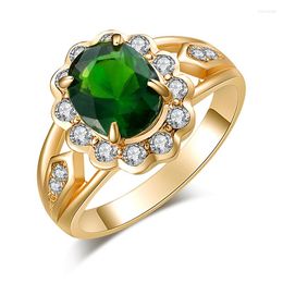 Cluster Rings Luxury Retro Green Crystal For Women Charming Female Wedding Gold Ring Jewellery Vintage Ladies Finger Girls Gifts