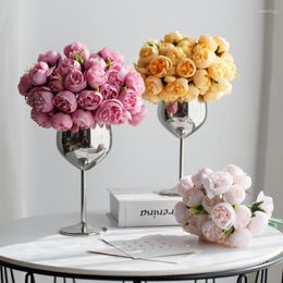 Decorative Flowers Rose Artificial With Goblet Vase Wedding Christmas Decorations 2023 Bouquet Romantic Room Home Decor Figurines