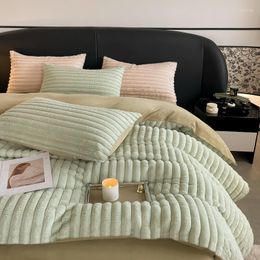 Bedding Sets High Quality Winter Thicken Coral Fleece Set Artificial Velvet 200x230cm Duvet Cover For 1.8m Bed