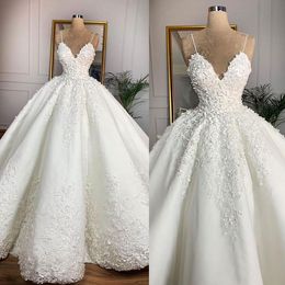 Modest Wedding Dress Lace Appliques V Neck Bridal Gowns Spaghetti Straps Sleeveless Robe de mariee