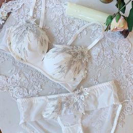 Bras Sets Fashion Brand Underwear Set Sexy Lace Embroidery Wing Push Up Bra White Diamond and Women Panties Lingerie 230505