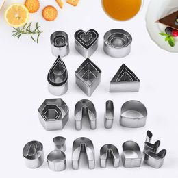 Baking Moulds 24/33 Pieces/Set DIY Biscuit Mould Set Irregular Stainless Steel Tool Cake Fondant Cutter Home Kitchen Pastry