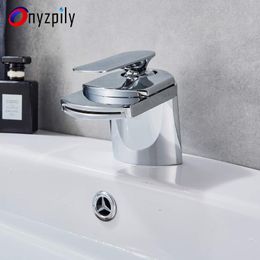 Bathroom Sink Faucets Chrome Polished Faucet Waterfall Spout Tap Basin One Handle Deck Mounted Ceramic Plate Spool