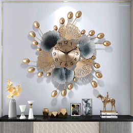 Wall Clocks Chinese Living Room Clock Modern Design Metal Ginkgo Biloba Iron Art Kitchen Restaurant Entrance Hall Decor