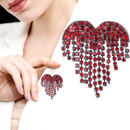 Red Tassel Heart Shape Brooches For Women Unisex Shinning Crystal Rhinestone Brooch Pins Clothing Coat Decor Jewelry Gifts