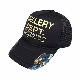 Outdoor Mesh Truck Driver Hat Sonnenschutz Universal Paar Graffiti Letter GP Mesh Hat