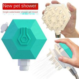 Heads New Pet Supplies Hot Selling Pet Shower Pet Bath Sprinkler Comb Pet Brush Accessories