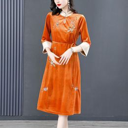 Dress 2022New Orange Embroidery Velvet Dress Autumn Winter Thick Warm Elegant Party Dress Women Korean Elegant Loose Waist Party Dress