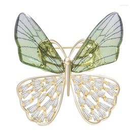 Brooches YYSUNNY Green Transparent Cubic Zirconia Butterfly Brooch Stylish Chic Gold-Plated Copper Ladies Jewelry Accessory For Clothing