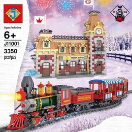 Blocks 5MINI Figures Motor Set Train And Station App Remote Control Building Bricks Birthday Christmas Gift Toy Compatible 71044 230506