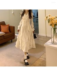 Casual Dresses Women's Spring Dress French Vintage V-Neck Princess Fairy Female Sweet White Velvet Party A-line Mid Long Frocks