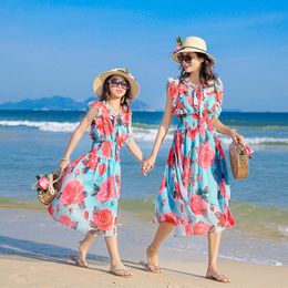 Family Matching Outfits Seaside Parent-child Clothes Summer Beach Holiday Dress Mother and Daughter Clothes Top Dress Mother and Child Clothes Dress 230506