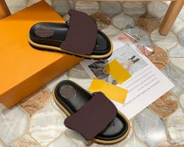 Designer Slipper Luxurious Sandles Pool Pillow Comfort Mule Slides Platforms Sandal For Women's Real Leather Summer Shoe