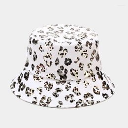 Berets Summer Leopard Print Faux Fur Plush Bucket Hats For Women Outdoor Warm Hat Soft Fisherman Cap Lady Fashion Panama