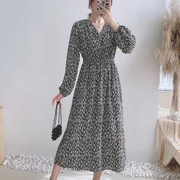 Casual Dresses Korean Fashion Chiffon Dress Women's V-neck Long Sleeved Leopard Print Loose Slim Mid-length A-line