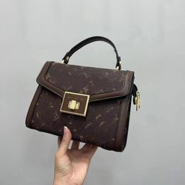 Manufacturers direct sales of new fashion trendy shoulder bag simple Ringer pu material all matching handbag crossbody bag