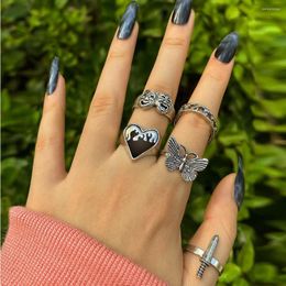 Wedding Rings 2023 Design Ring Jewellery Metal Drip Oil Heart Butterfly Shape Fashion Hip Hop Set