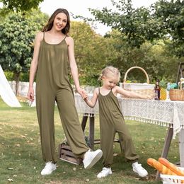 Family Matching Outfits Parent-Child Baby Suspender Bodysuit Solid Loose Mother Daughter Rompers Matching Outfits To The Family Mommy Long Legs Clothes 230506