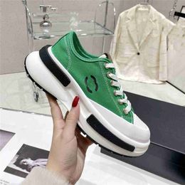 Luxury design Bowling Shoes Channel 2023 fashionable men and women Leather Canvas Letter Logo Casual outdoor Sports running Shoes 03-03