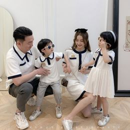 Family Matching Outfits Summer Same Family Clothes Mother Daughter Dresses Father And Son t-Shirt Girl Kid's Dress Parent-Child Matching Outfits 230506