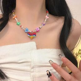 Pendant Necklaces Colorful Heart Butterfly Flower Beaded Necklace For Women Sweet Charm Aesthetics Clavicle Chain Korean Fashion Jewelry