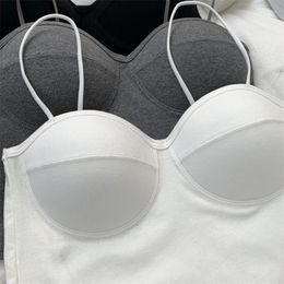 Women's Tanks Women Seamless Crop Top Underwear With Chest Pad V-Shaped Camisole Thin Straps Striped Bralette Lingerie One-Piece Tube Tops