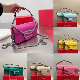 chain crossbody bags v letter women designer bag luxurys handbags single shoulder bag New Hot wallet backpack handbag purses card holder tote 220920