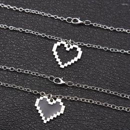 Pendant Necklaces 1pair Pixel Black Hollow Heart For Women Men Romantic Couple Love Choker Neckalce Long Sweater Chains Jewelry