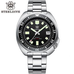 Wristwatches SD1970 Steeldive Brand 200M Waterproof Sapphire Glass 44MM Men NH35 Dive Watch with Ceramic Bezel 230506