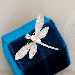 Brooches Lovely White Dragonfly For Women Jewelry Shiny Zircon Elegant Pearl Insect Brooch Pin Coat Sweater Shirt Dress Corsage