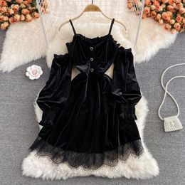 Casual Dresses 2023 Autumn Winter France Fashion Girl Hepburn Style Velvet Dress Lady Sexy Off Shoulder Fluffy Lace Patchwork