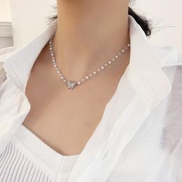 Choker Chokers SHAMROCK 2023 Pearl Butterflies Clavicle Necklace Women Korean Fashion Luxury Charms Pendant Neck Chain Jewellery Accessories