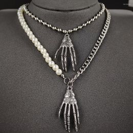 Pendant Necklaces 2023 Punk Pearl Halloween Ghost Claw Simulated Necklace For Women Party Gift Items X7909