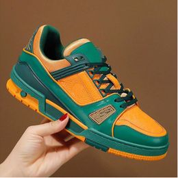 2023 Mens Casual Flat Trainer Sneaker Luxury Designer Breathable White Tennis Sport Shoe Lace Up Multi Coloured For Autumn Winter mjijyi0000001