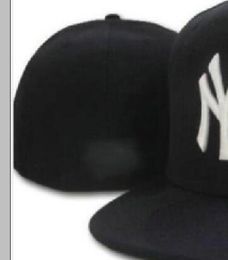 Ready Stock Wholesale High Quality Men's New York Sport Team Fitted Caps LA NY Flat Brim on Field Hats Full Closed Design Size 7- Size 8 Fitted Baseball Gorra Casquette A20