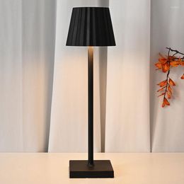 Table Lamps Retro Bar Lamp LED Light Touch Rechargeable Wireless Dining For Restaurant El Coffee Bedroom Decoratio