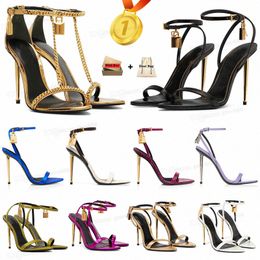 2023 Sapatos de vestido sandálias de couro alto verão de luxo de luxo de carbono banhado a ouro preto bombas de bule sandal1onq#
