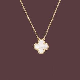 clover necklace Fashion Pendant Necklaces for women Elegant 4/Four Leaf Clover locket Necklace Highly Quality Choker chains 18K Plated gold girls Gift